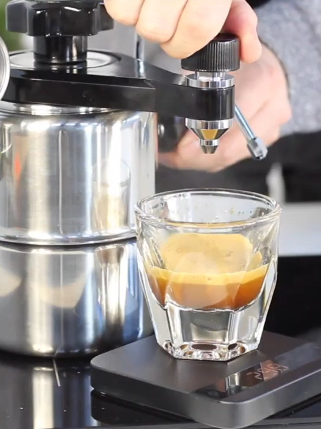 BELLMAN Stovetop Espresso & Cappuccino Maker with Pressure Gauge – Someware